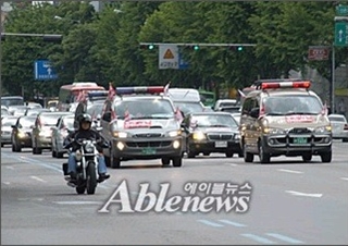 장애등급 1~3급(시각장애인은 4급)의 장애인이 소지한 차량에 대해서는 취득세, 등록세 및 자동차세가 면제된다. . ⓒ에이블뉴스 